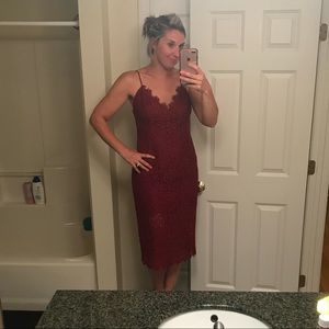 Bardot Maroon/Burgundy Lace Midi Dress